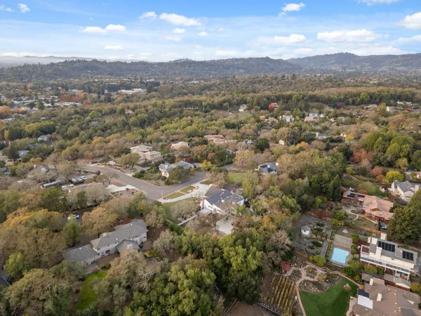 $2,800,000 | 4016 Quartz Drive, Santa Rosa, CA 95405