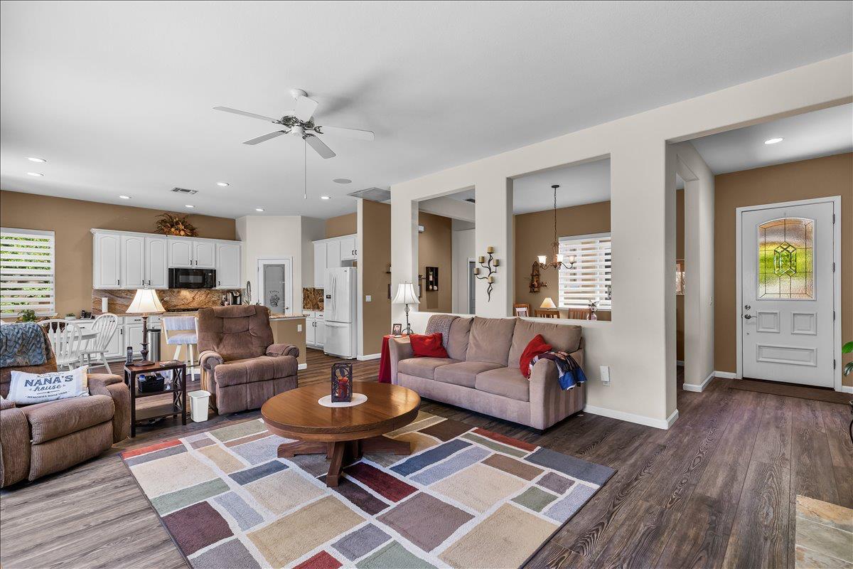 1751 Daniel Drive Ripon, CA 95366 - Photo 13 of 57