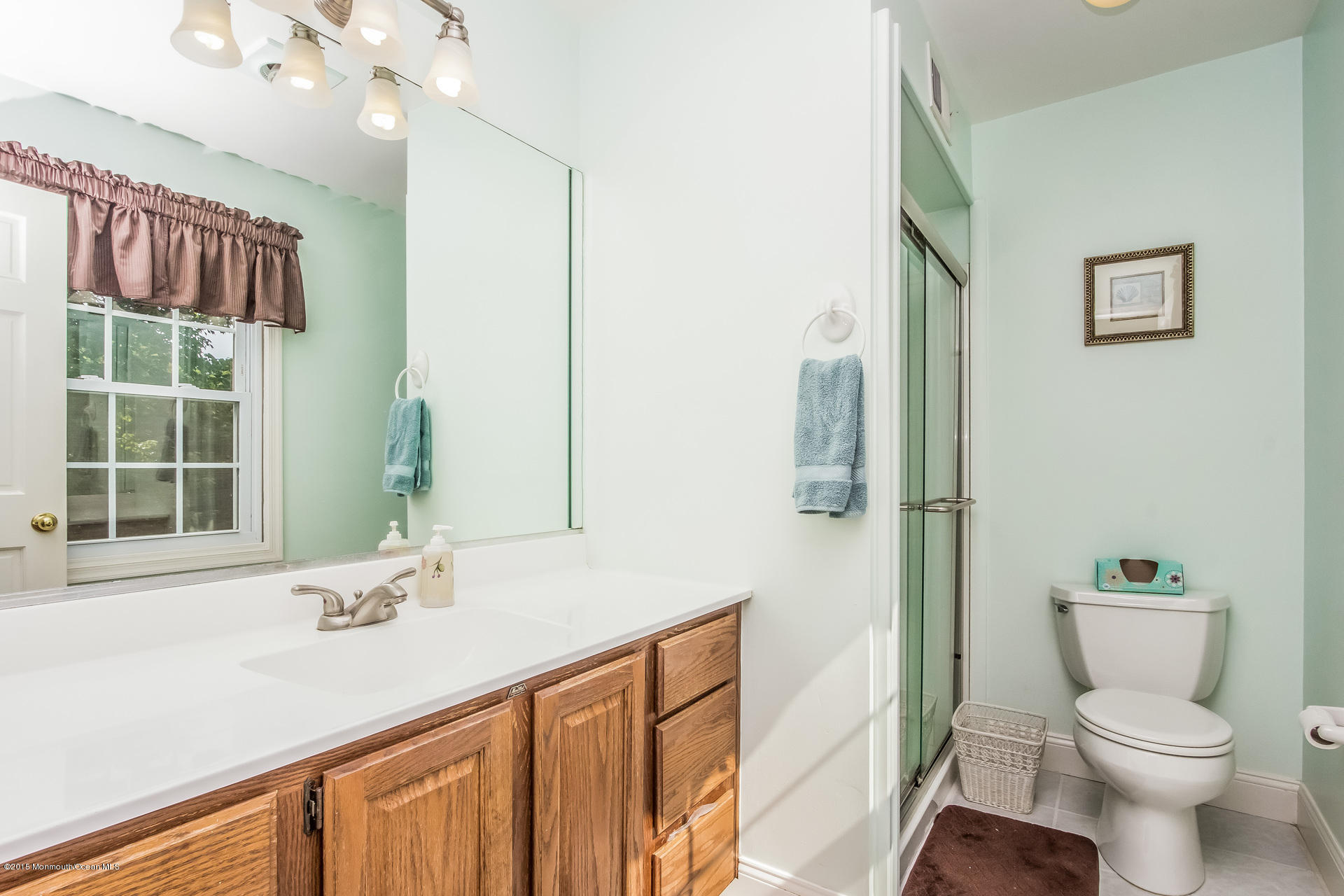 1612 Dubac Road Wall, NJ 07719 - Photo 22 of 42 035-Master_Bathroom-1789707-medium