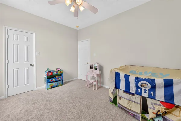 $340,000 | 7914 Ingle Oak Drive, Houston, TX 77041