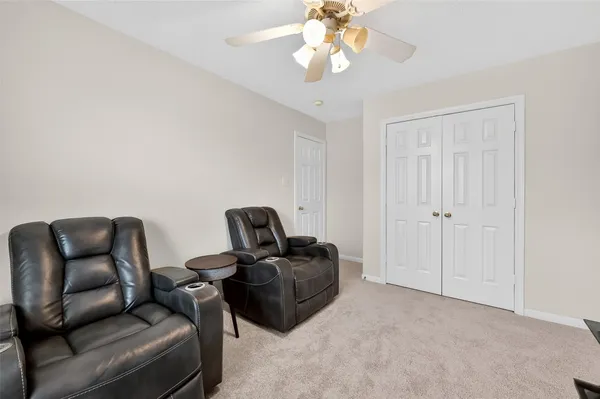 $340,000 | 7914 Ingle Oak Drive, Houston, TX 77041