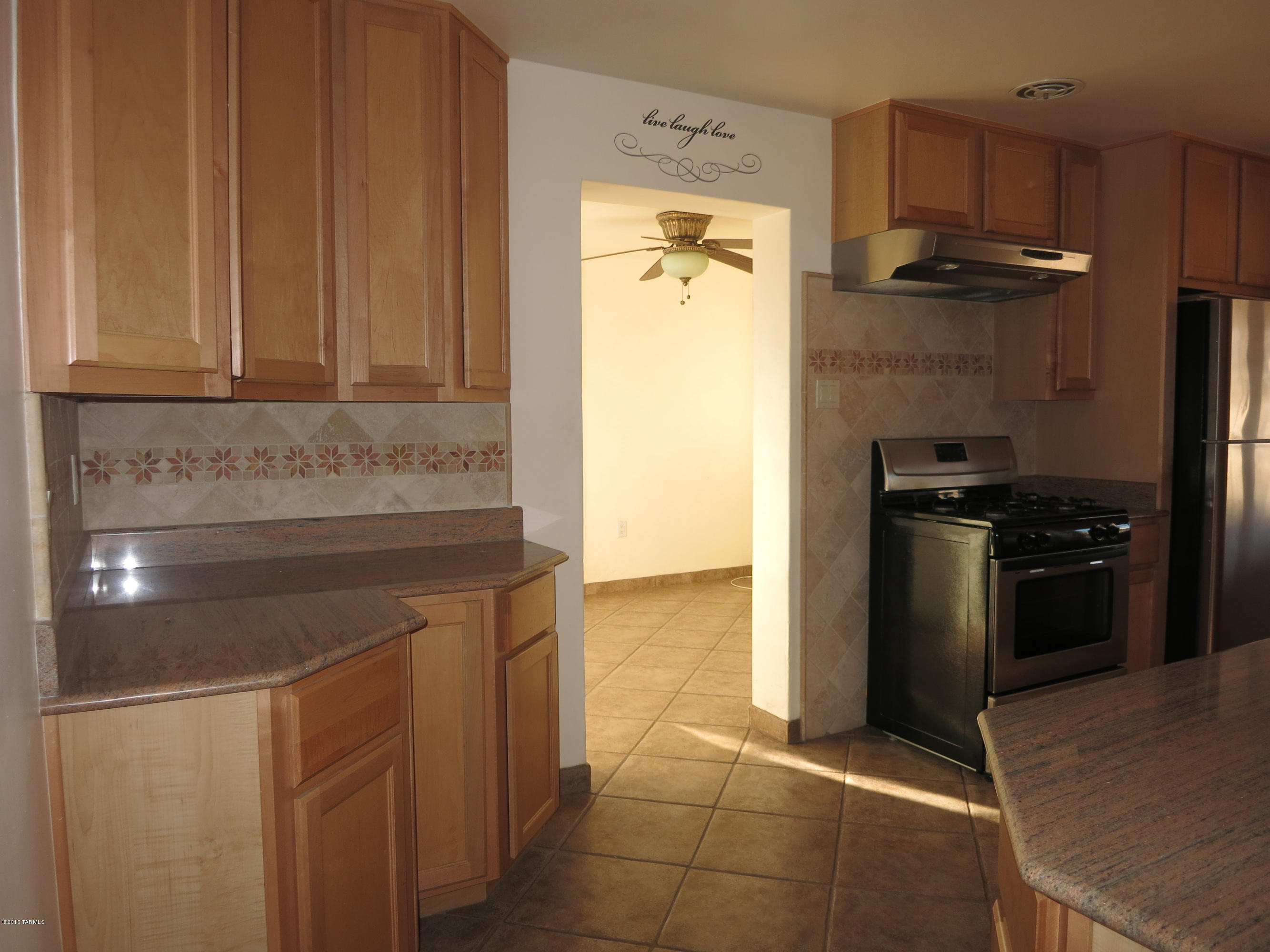 3118 East Silverlake Road Tucson, AZ 85713 - Photo 8 of 15