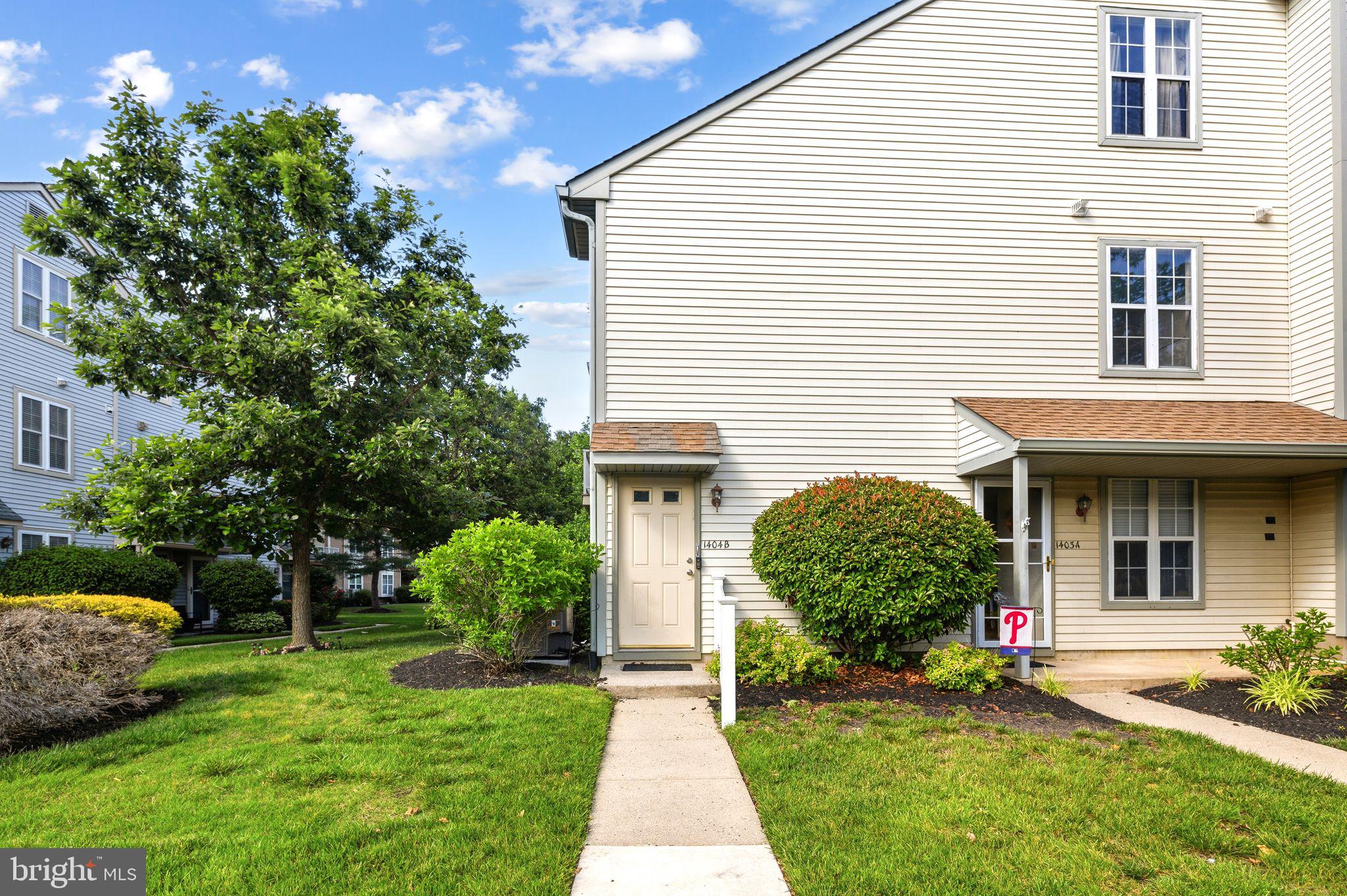 1404B Denham Court Mount Laurel, NJ 08054 - Photo 2 of 27