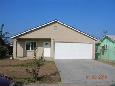 735 Merced Street Parlier, CA 93648 - Photo 1 of 8 Gallery Image 1