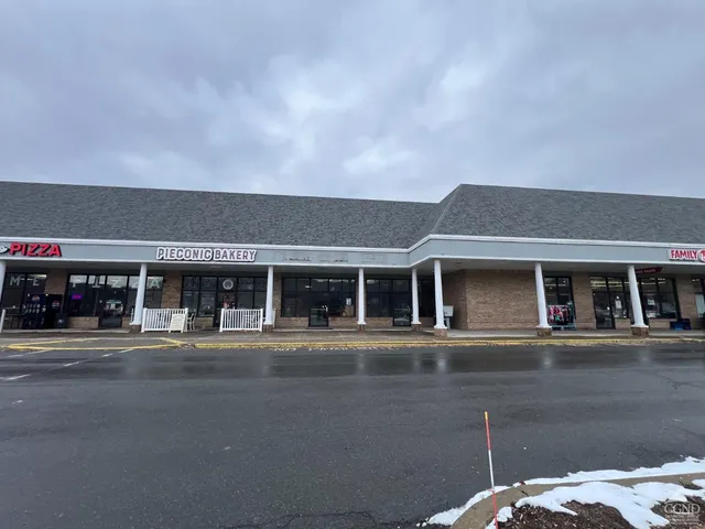 $2,400 | 15 Dardess Drive, Chatham, NY 12037