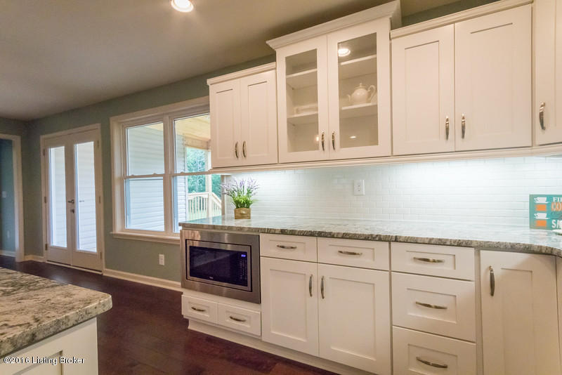 5408 Chenoweth Run Road Louisville, KY 40299 - Photo 10 of 43 Kitchen 6
