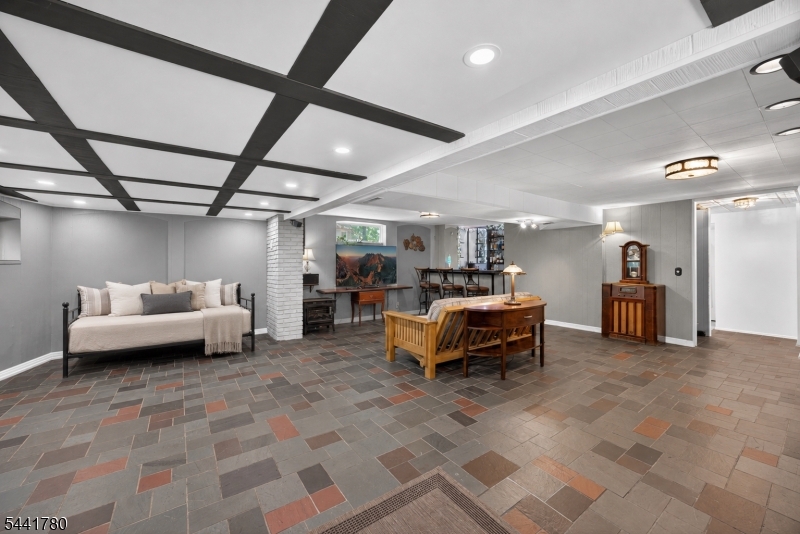 420 Phillips Road Vernon, NJ 07422 - Photo 27 of 45