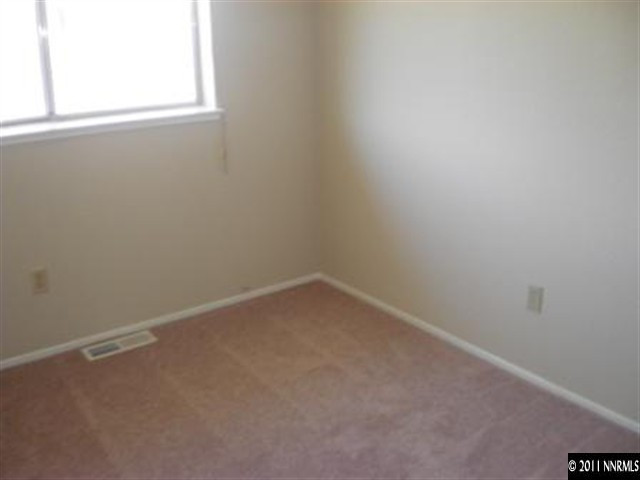 8415 Red Baron Boulevard Reno, NV 89506 - Photo 5 of 10 Photo 5