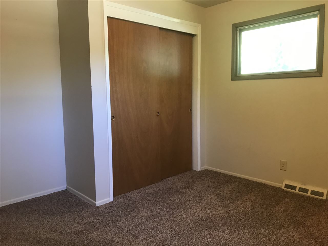 9302 North Howard Street Spokane, WA 99218 - Photo 5 of 6