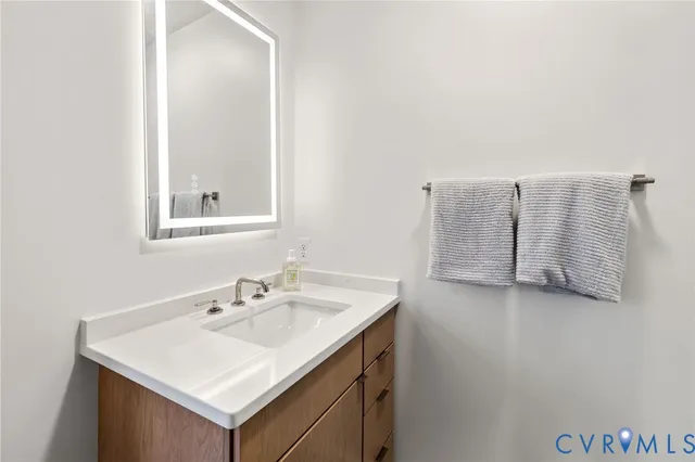 $5,100,000 | 2201 East Main Street, Richmond, VA 23223