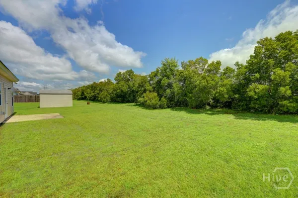 $1,975 | 20 Evergreen Oak Drive, Richmond Hill, GA 31324