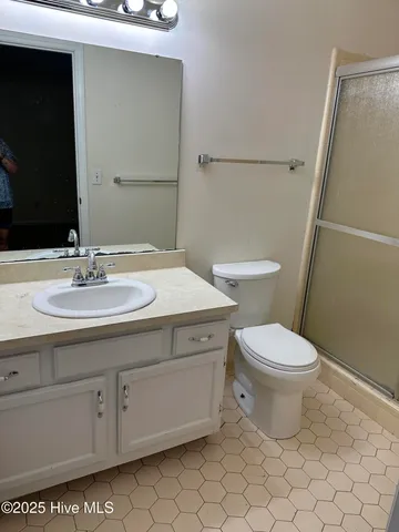 $1,900 | 3439 Regency Drive, Wilmington, NC 28412