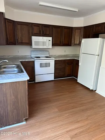 $1,900 | 3439 Regency Drive, Wilmington, NC 28412