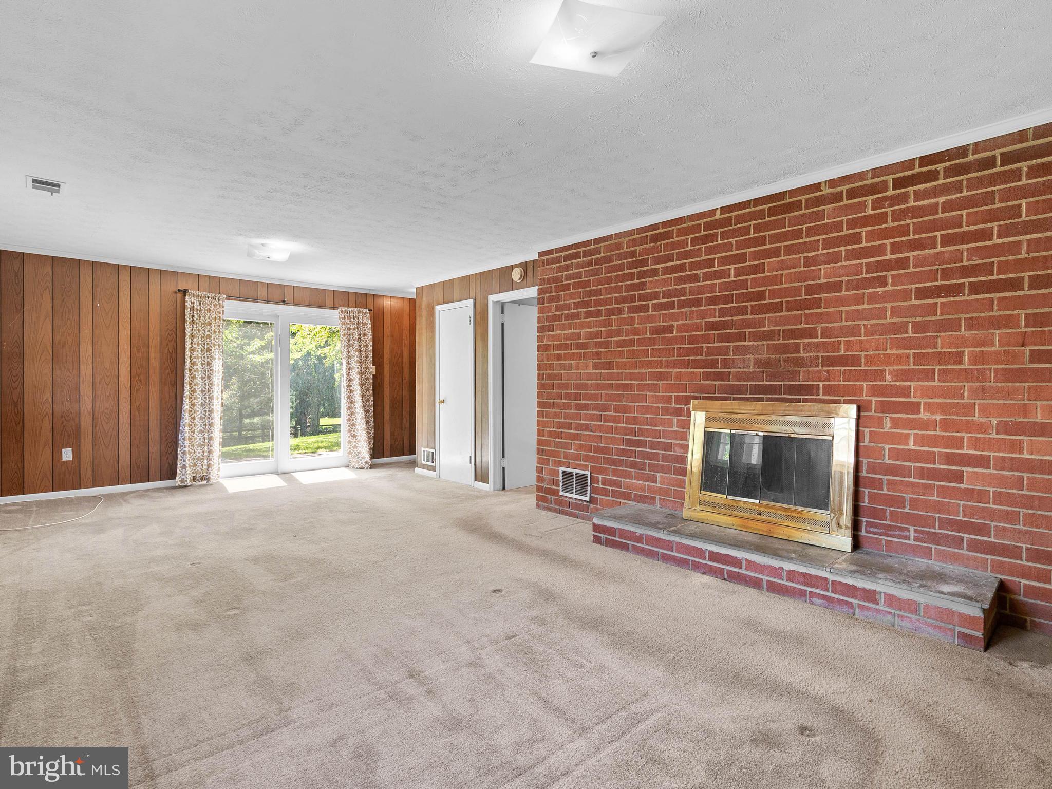 3716 Briars Road Olney, MD 20832 - Photo 18 of 30 Walkout Level Family Room