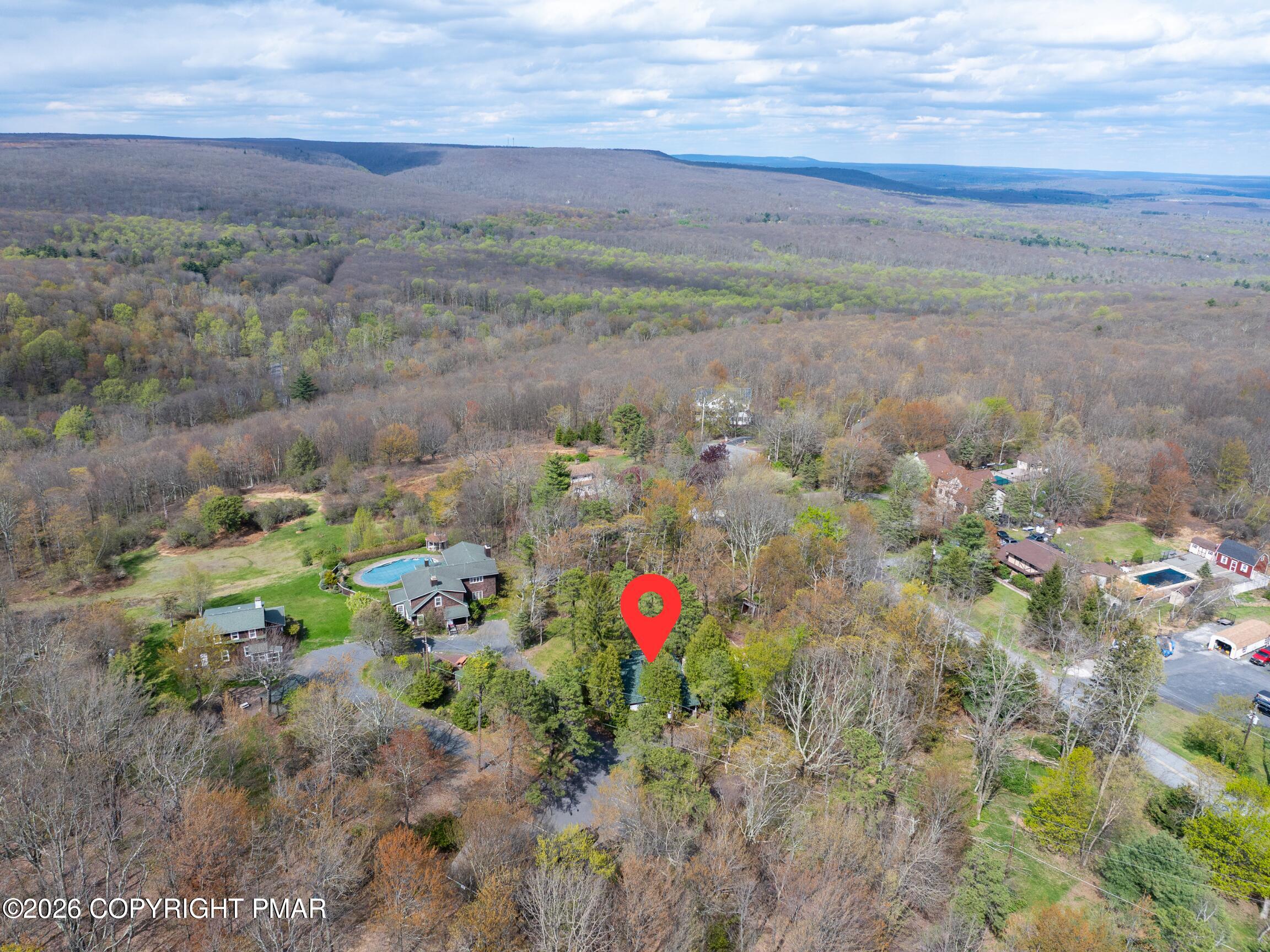 142 Knob Road Mount Pocono, PA 18344 - Photo 43 of 49 1