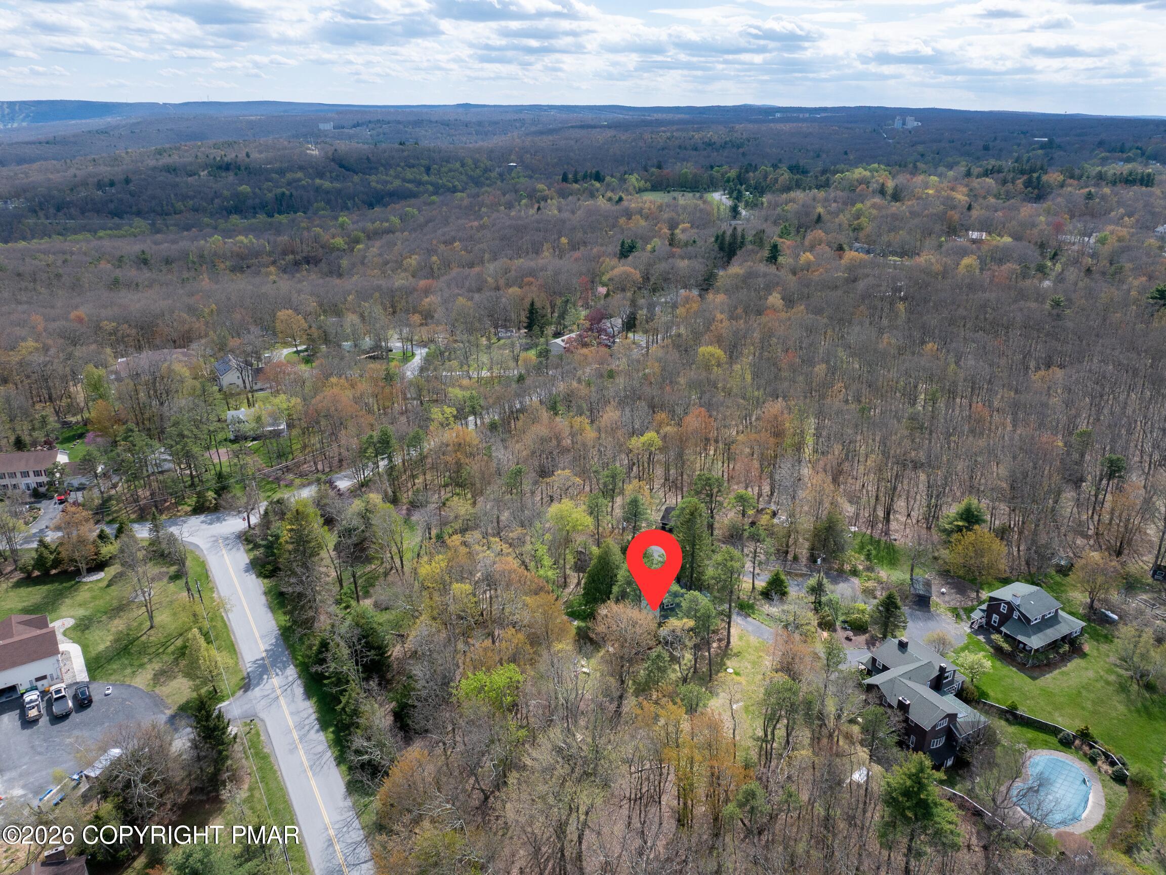 142 Knob Road Mount Pocono, PA 18344 - Photo 46 of 49 4