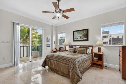 $1,690,000 | 650 Valencia Avenue, Unit 302, Coral Gables, FL 33134