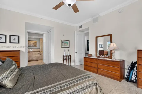 $1,690,000 | 650 Valencia Avenue, Unit 302, Coral Gables, FL 33134