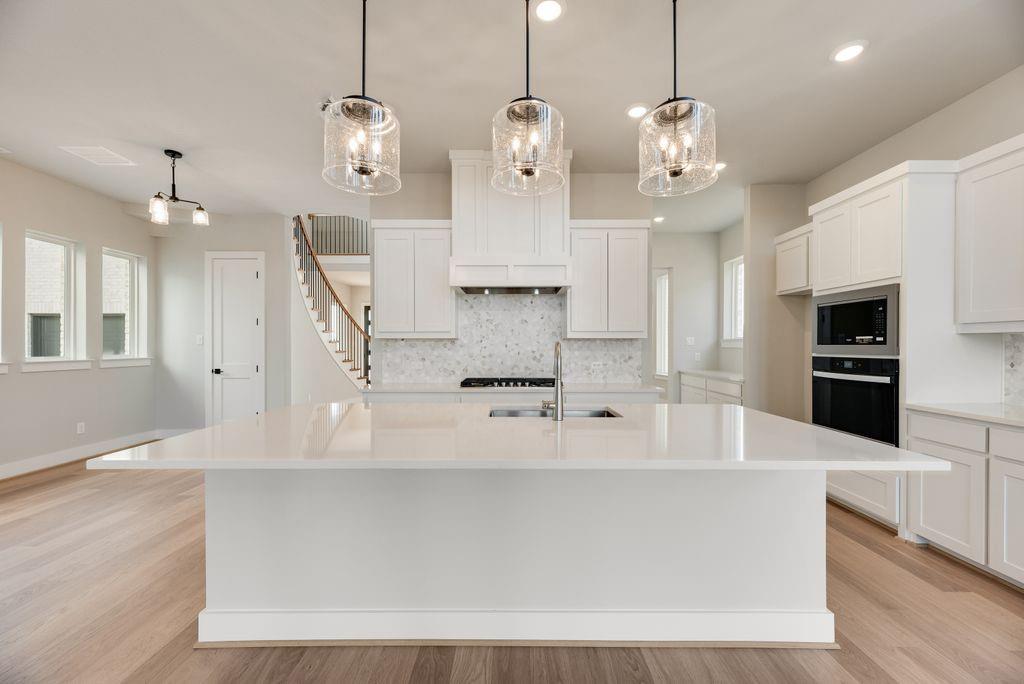 705 Clover Lane Anna, TX 75409 - Photo 2 of 30