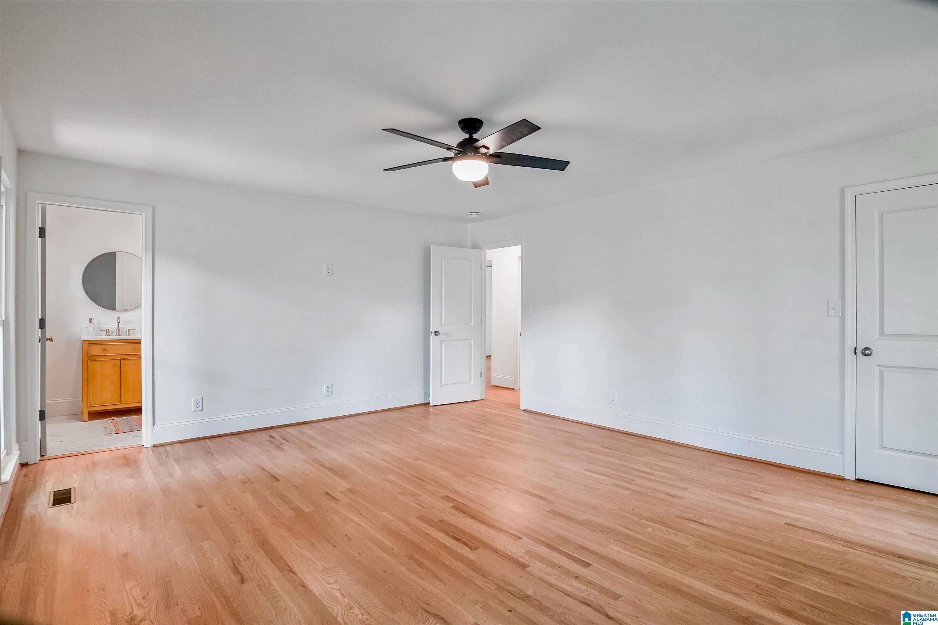 125 Shades Crest Road Birmingham, AL 35226 - Photo 28 of 57