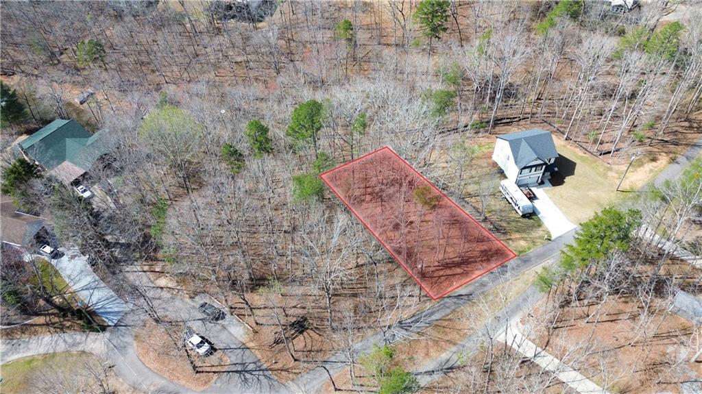 7620 Maple Place Murrayville, GA 30564 - Photo 5 of 6 a view of a backyard with green space