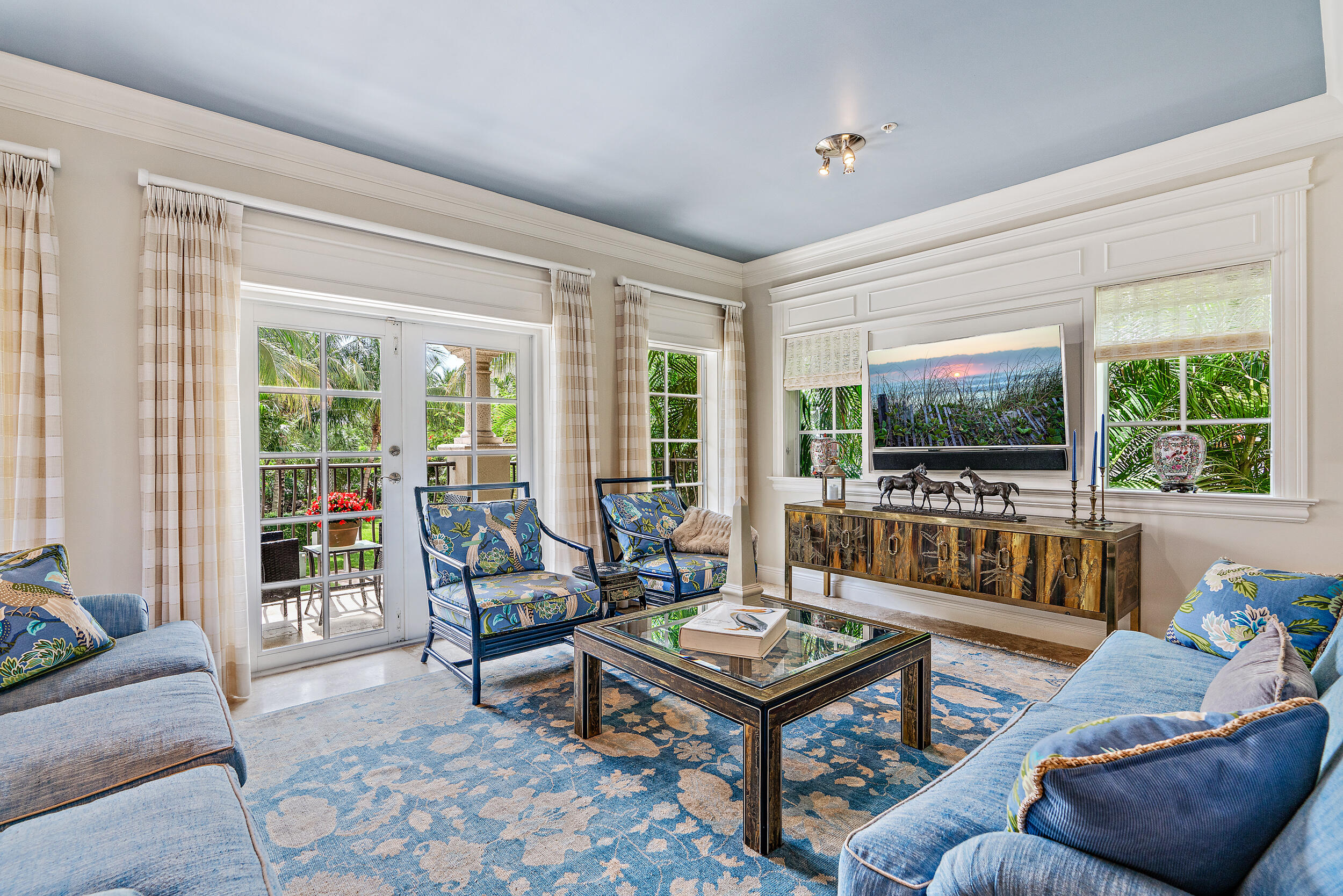 126 Tierra Lane, Unit 4 Jupiter, FL 33477 - Photo 30 of 45 a living room with furniture and a window