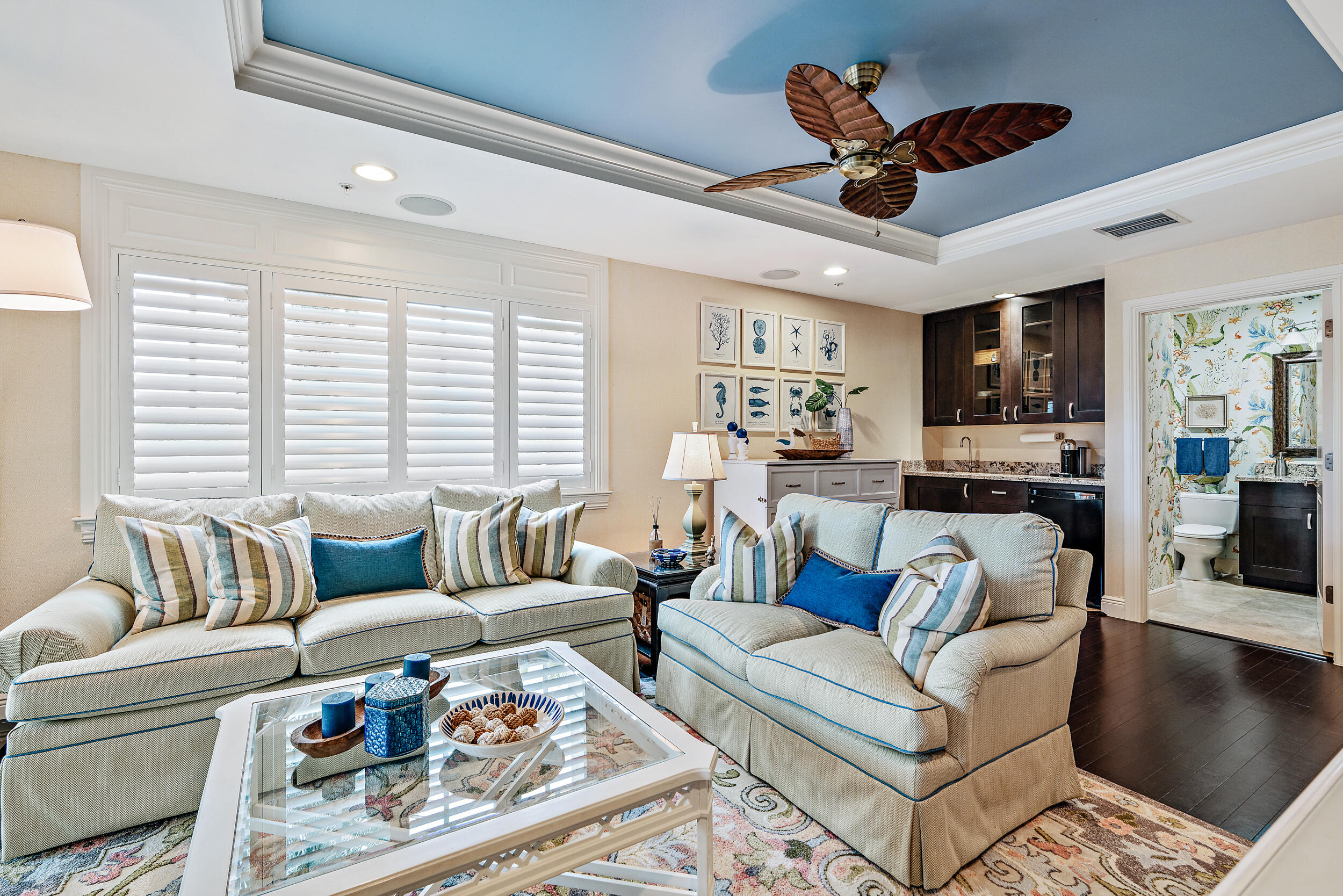 126 Tierra Lane, Unit 4 Jupiter, FL 33477 - Photo 4 of 45 a living room with furniture and a large window