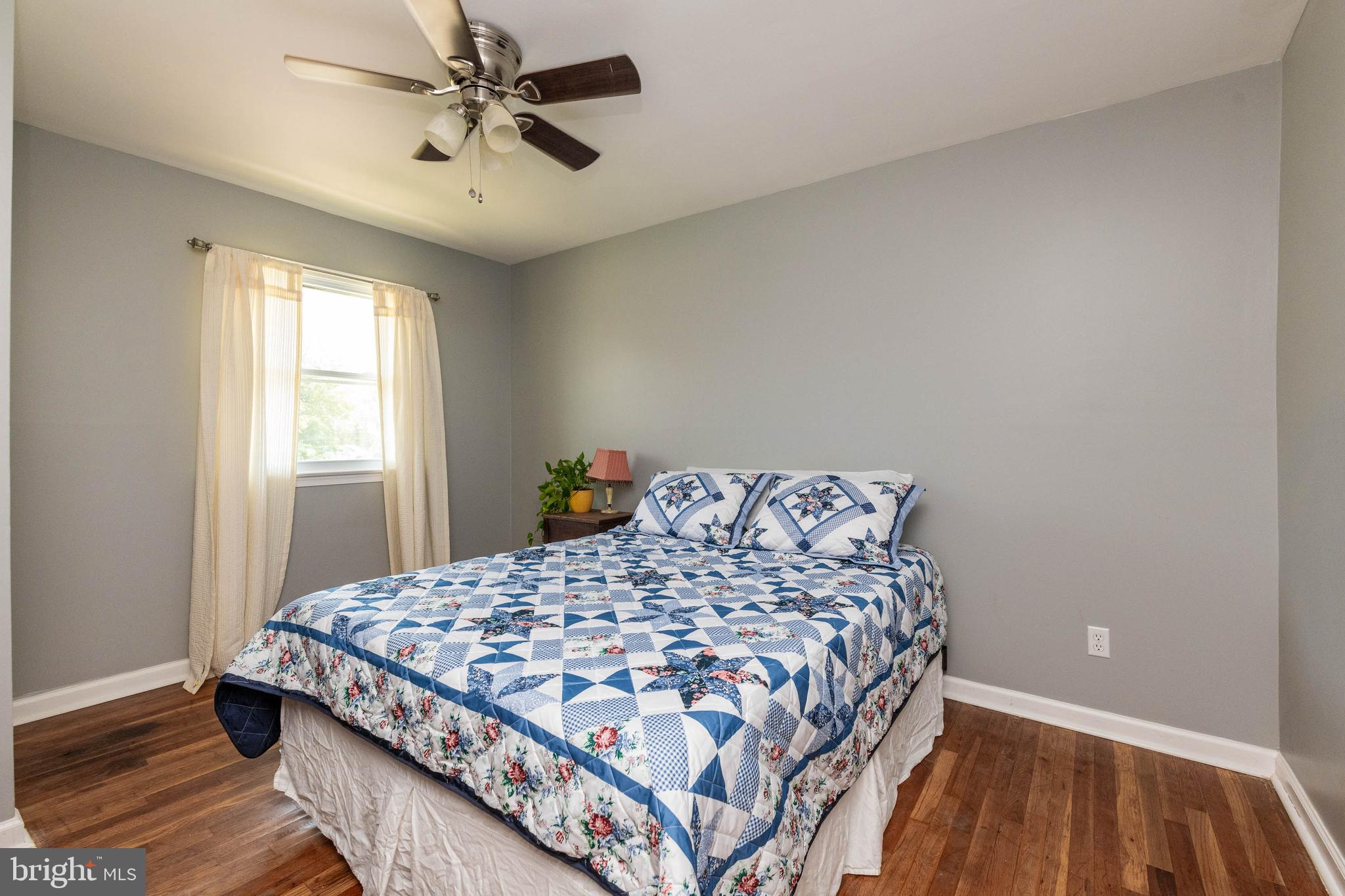 3728 Live Oak Road Randallstown, MD 21133 - Photo 14 of 27 Bedroom 2 on top level