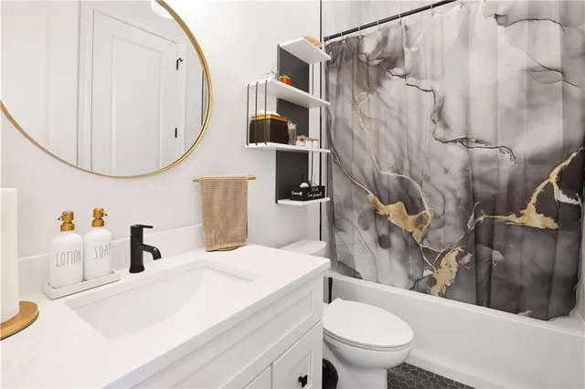 $765,000 | 6816 Bellaire Drive, New Orleans, LA 70124