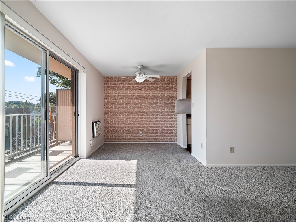 1480 Warren Road, Unit 302 Lakewood, OH 44107 - Photo 15 of 32