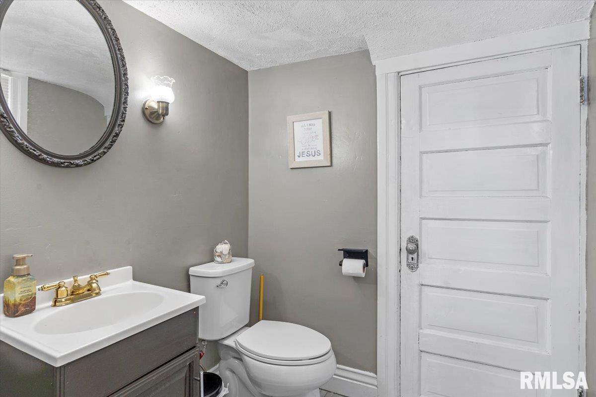 812 South Illinois Street Springfield, IL 62704 - Photo 15 of 33