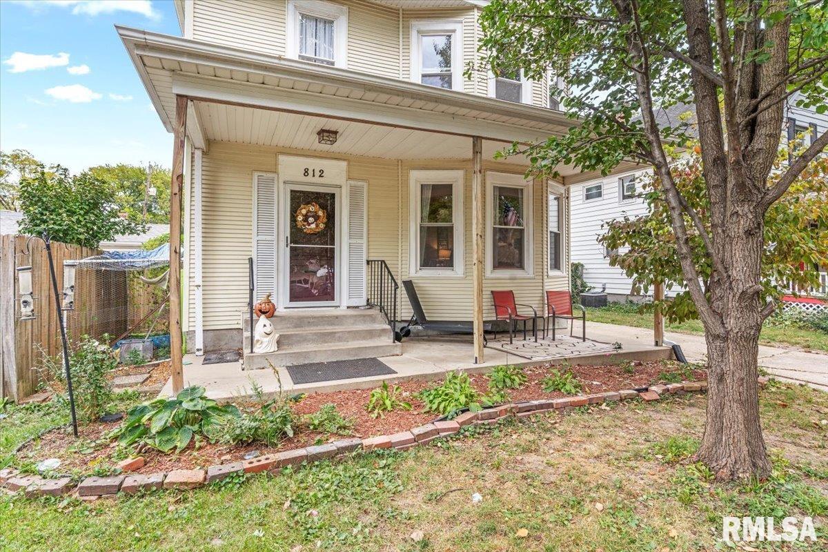 812 South Illinois Street Springfield, IL 62704 - Photo 3 of 33