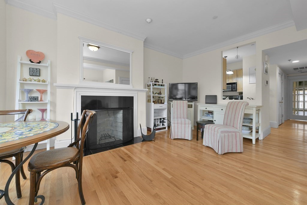 175 St Botolph Street, Unit 3 Boston, MA 02115 - Photo 3 of 22 Gallery Image 3