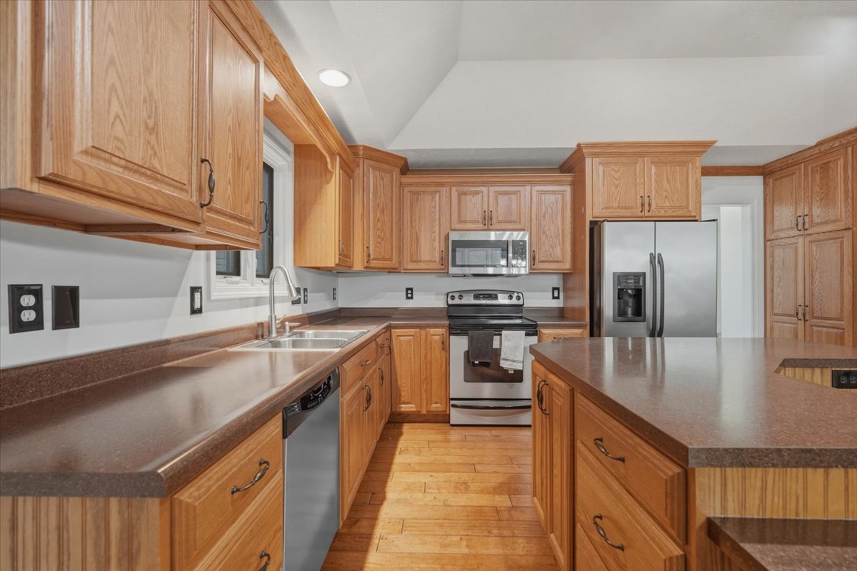 10 Timbers Court Bloomington, IL 61701 - Photo 13 of 48