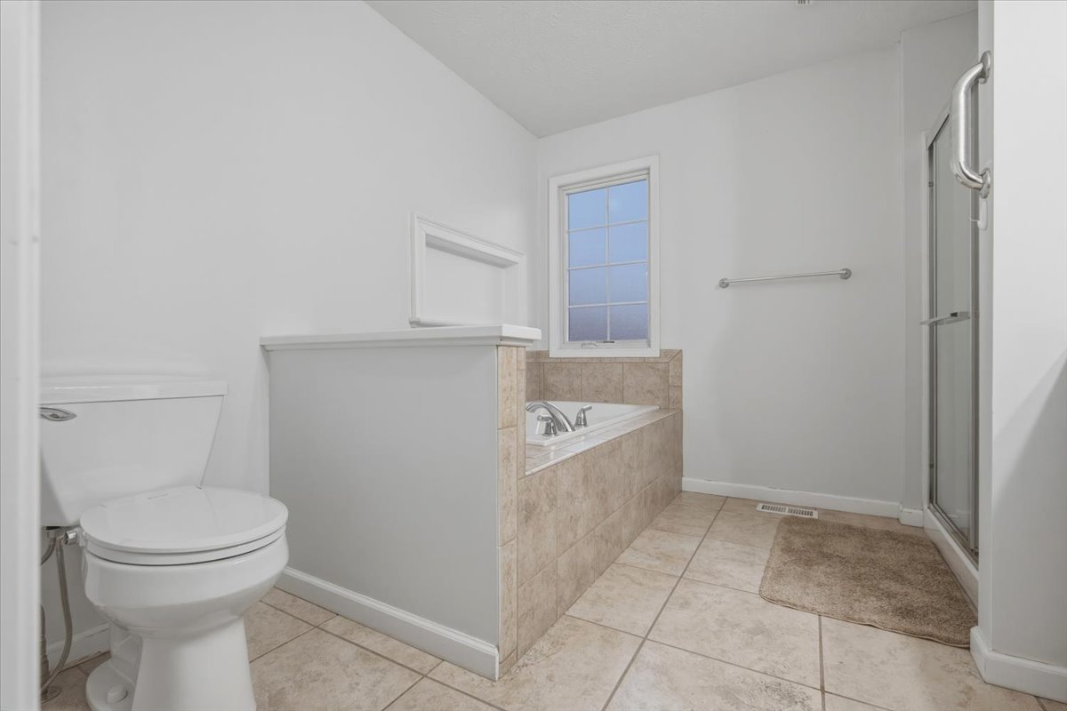 10 Timbers Court Bloomington, IL 61701 - Photo 21 of 48