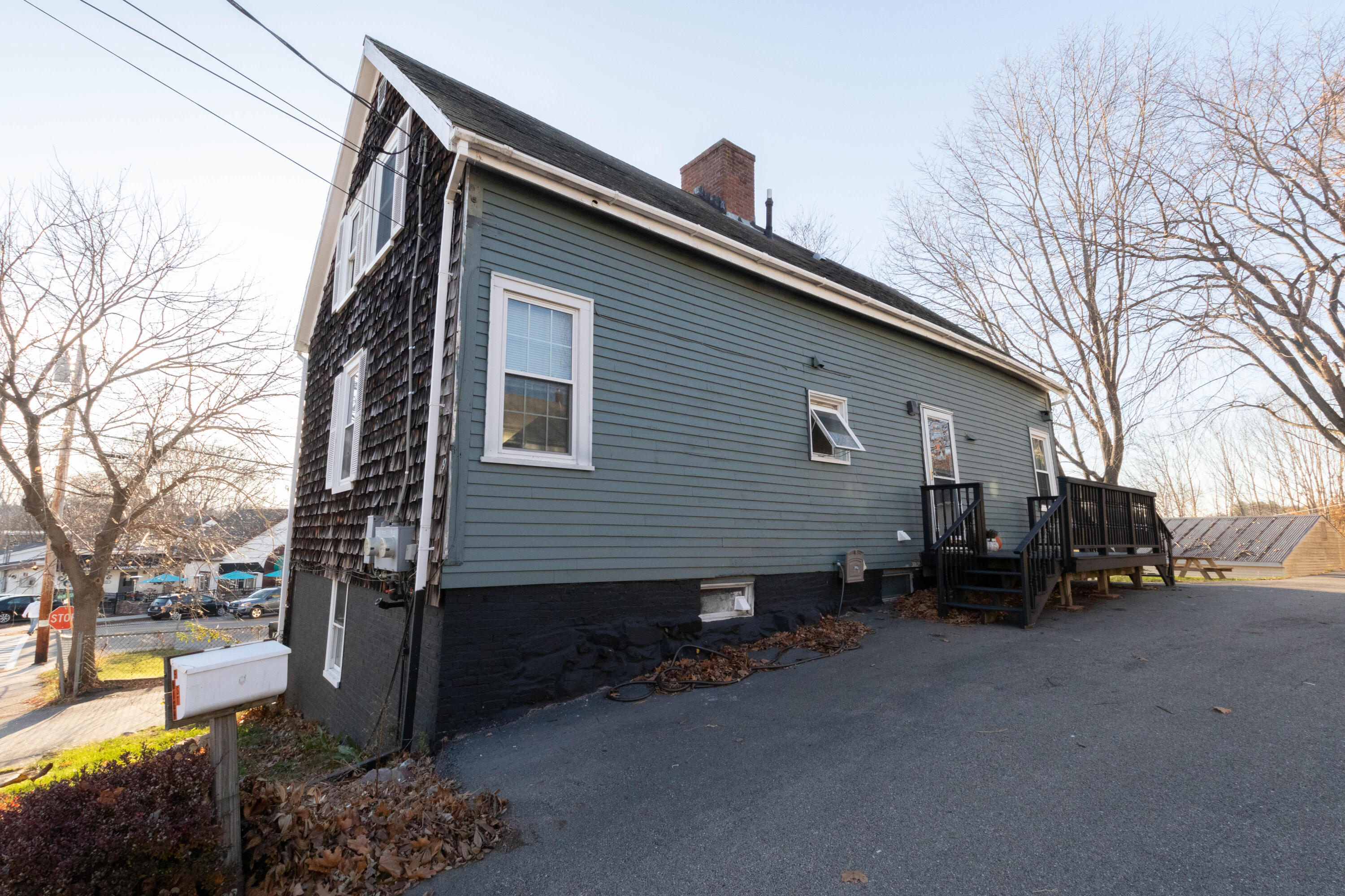 9 High Street South Berwick, ME 03908 - Photo 3 of 25 IMG_7354