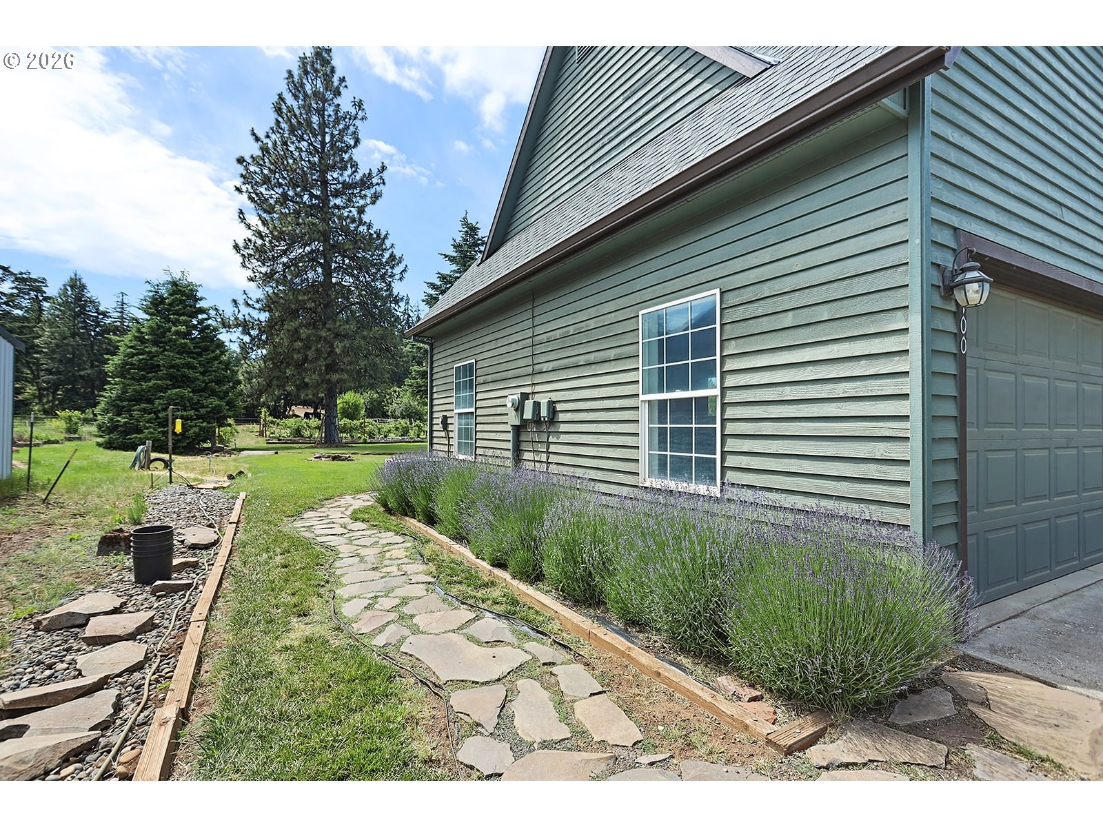1400 Rockford Road Hood River, OR 97031 - Photo 40 of 47