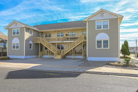 $625,000 | 8705 New Jersey Avenue, Unit 1N, Wildwood Crest, NJ 08260