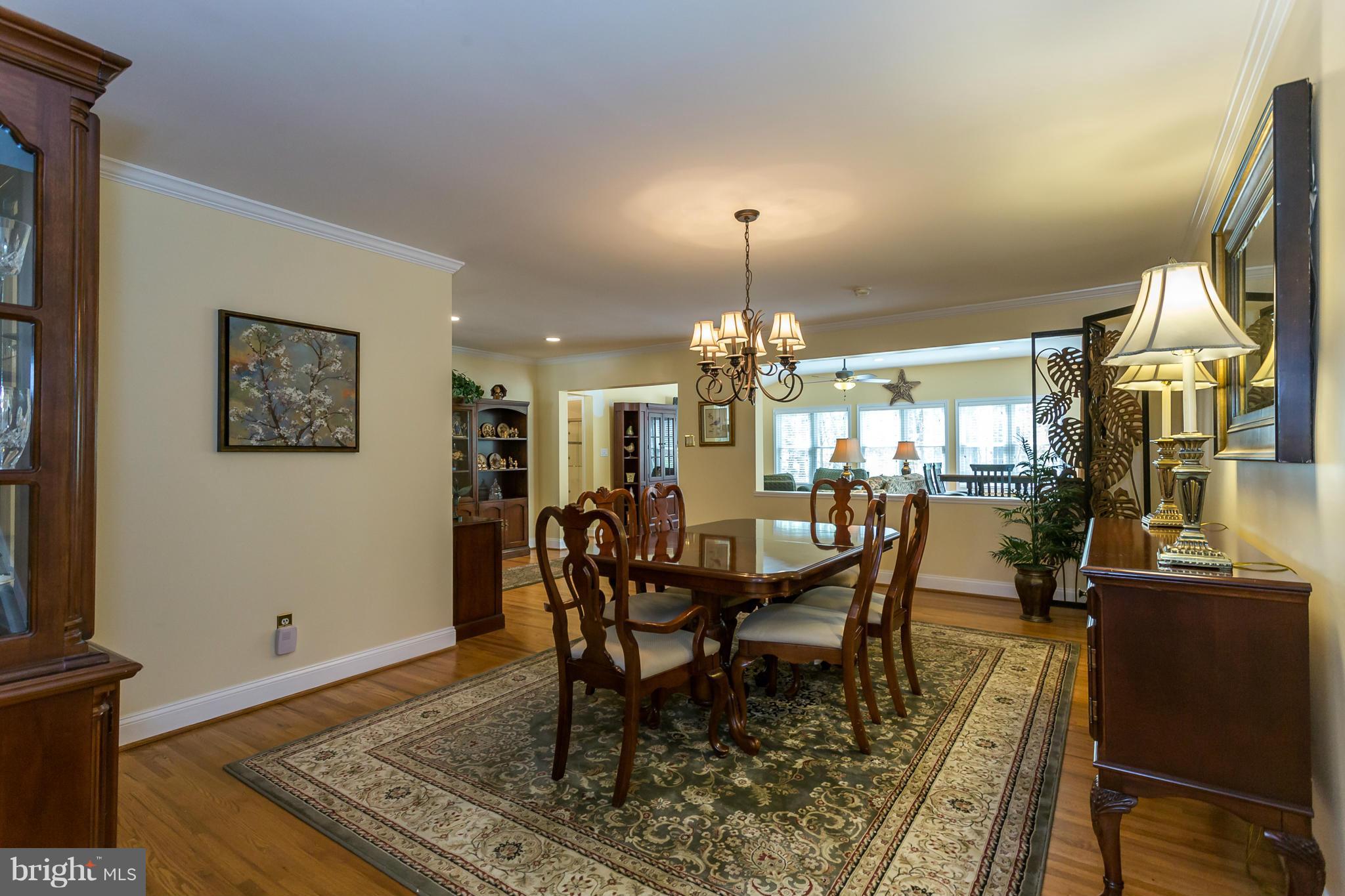 7709 Heming Place Springfield, VA 22151 - Photo 12 of 30 Dining Room off of kitchen and foyer