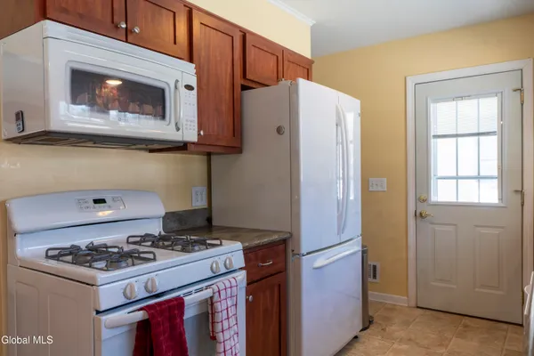 $349,000 | 4512 Highway 50, Wilton, NY 12831