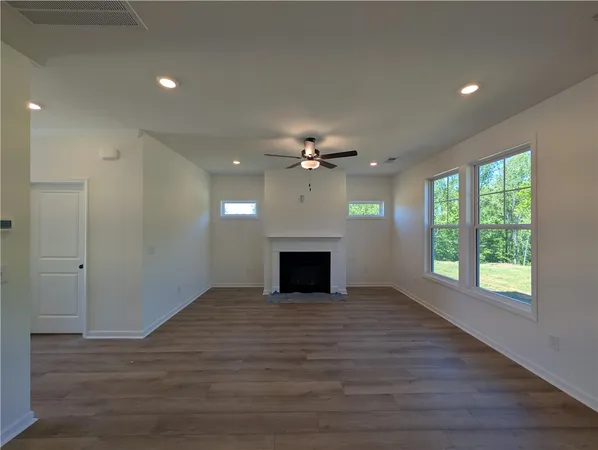 $348,002 | 206 Bellflower Lane, Pendleton, SC 29670