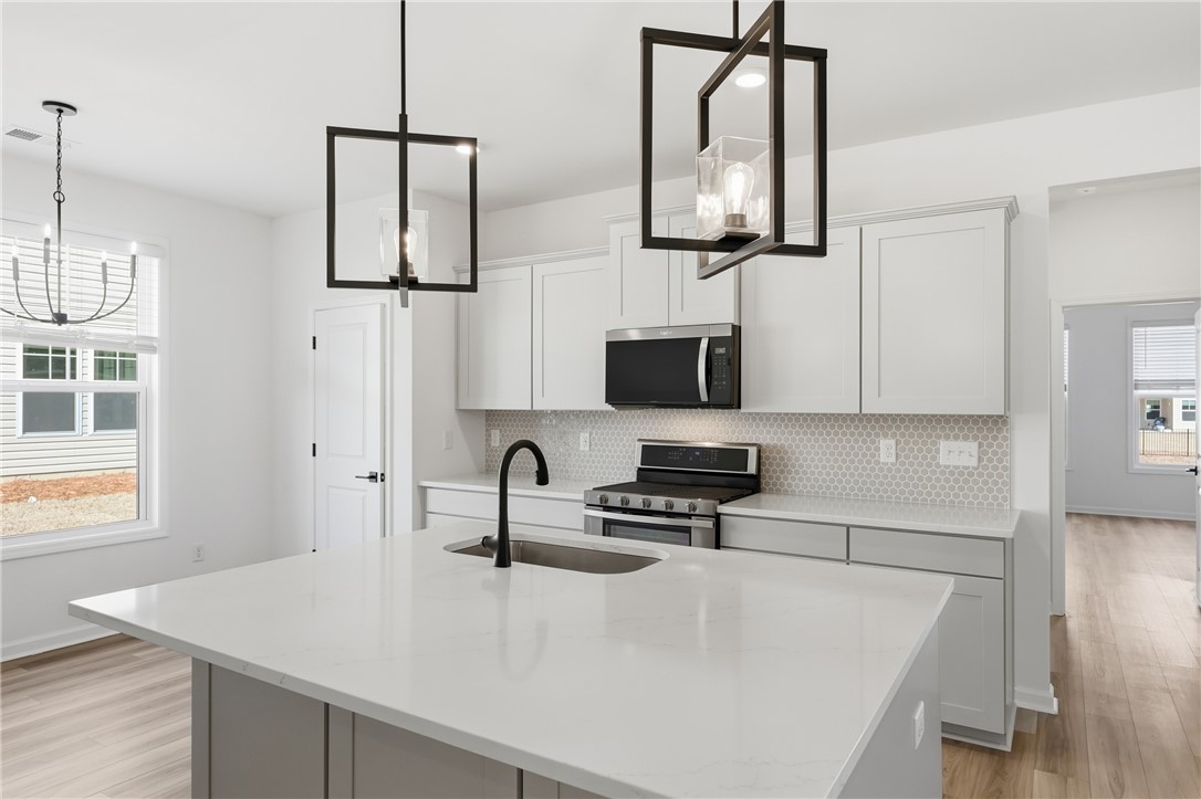 218 Bellflower Lane Anderson, SC 29625 - Photo 29 of 37 Kitchen