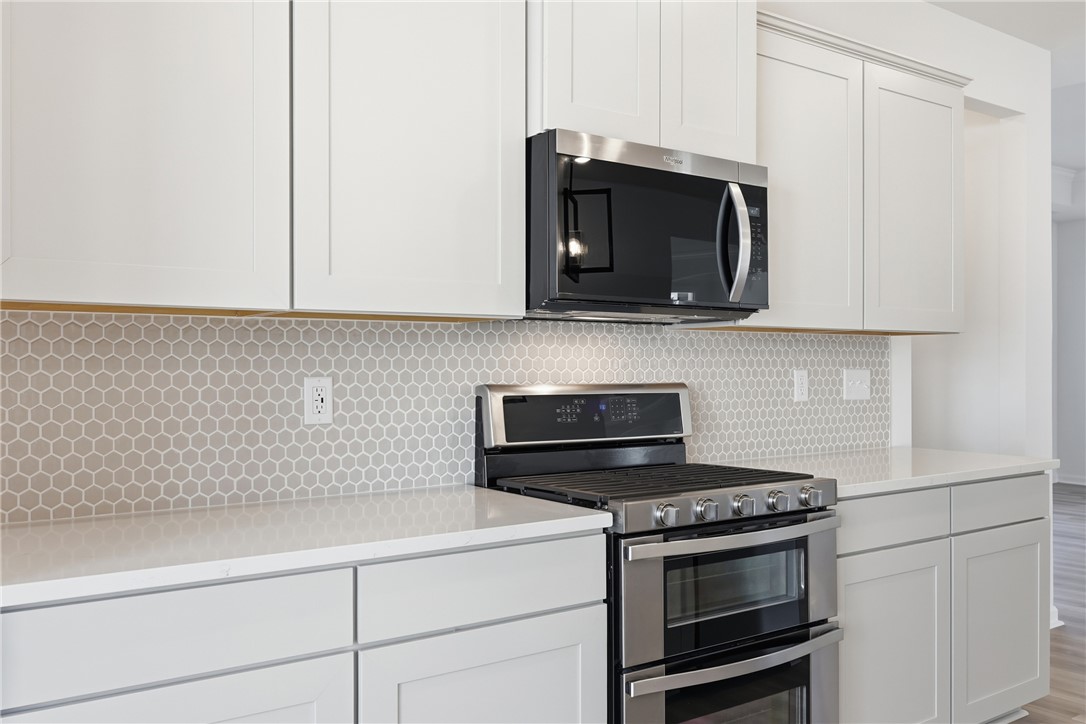 218 Bellflower Lane Anderson, SC 29625 - Photo 30 of 37 Kitchen