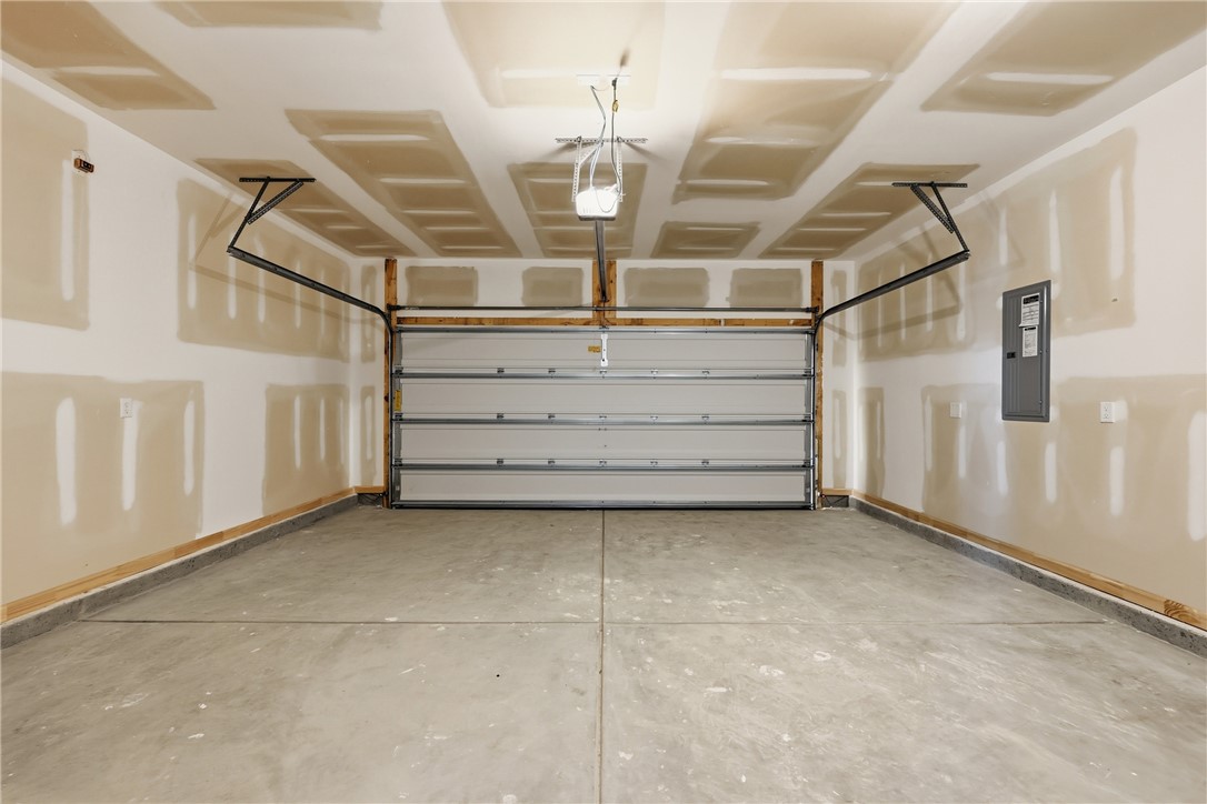 218 Bellflower Lane Anderson, SC 29625 - Photo 10 of 37 Garage