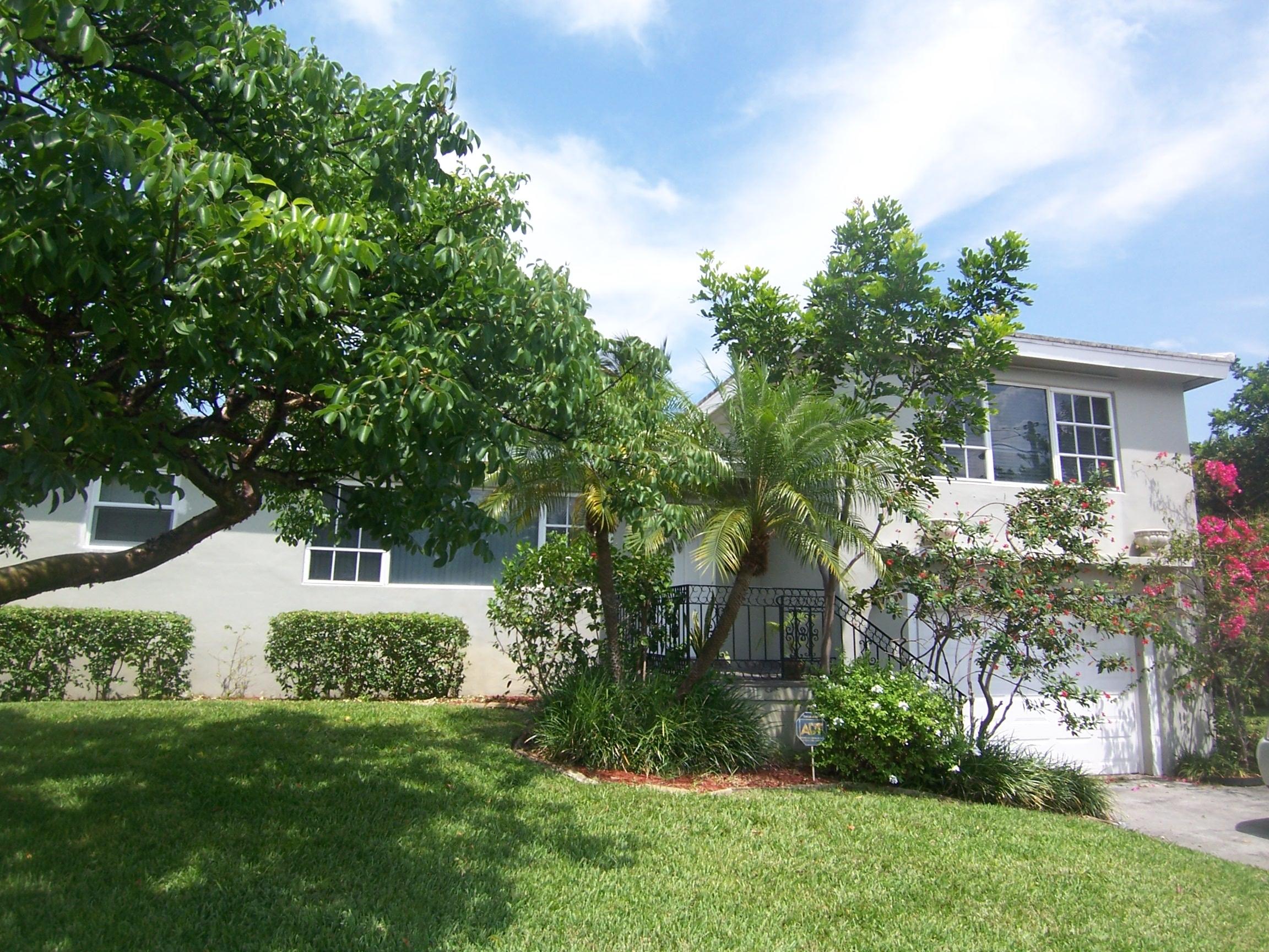 1450 Northeast 4th Avenue Boca Raton, FL 33432 - Photo 1 of 25 Haydee 2014 003