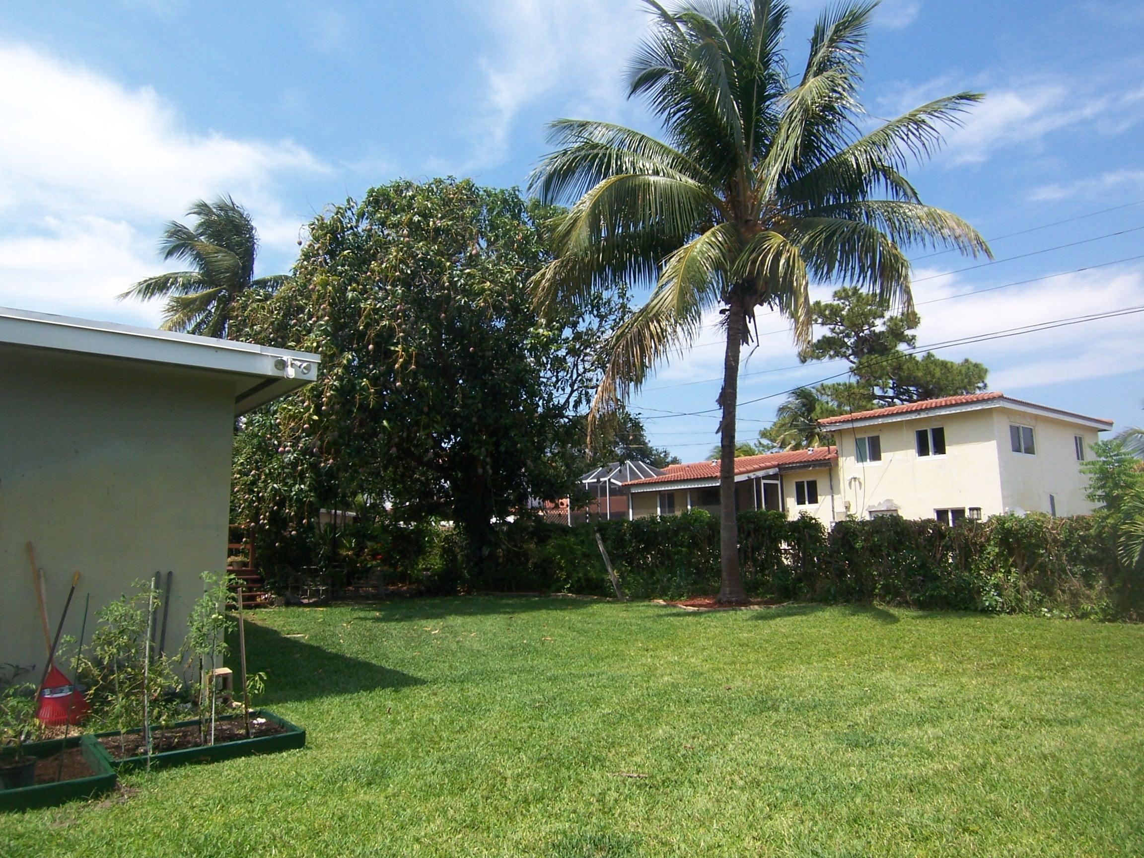 1450 Northeast 4th Avenue Boca Raton, FL 33432 - Photo 8 of 25 Haydee 2014 016