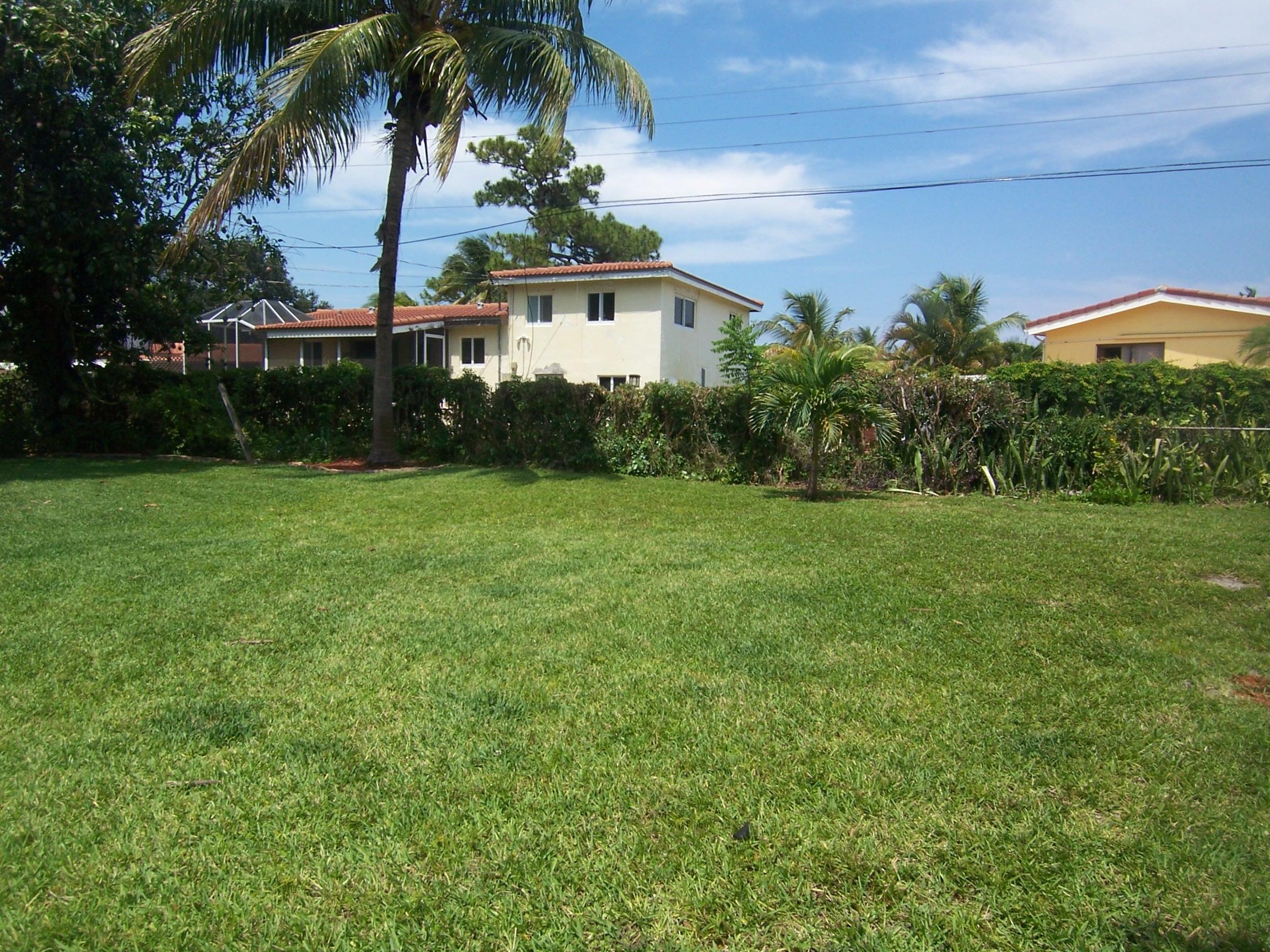1450 Northeast 4th Avenue Boca Raton, FL 33432 - Photo 9 of 25 Haydee 2014 015