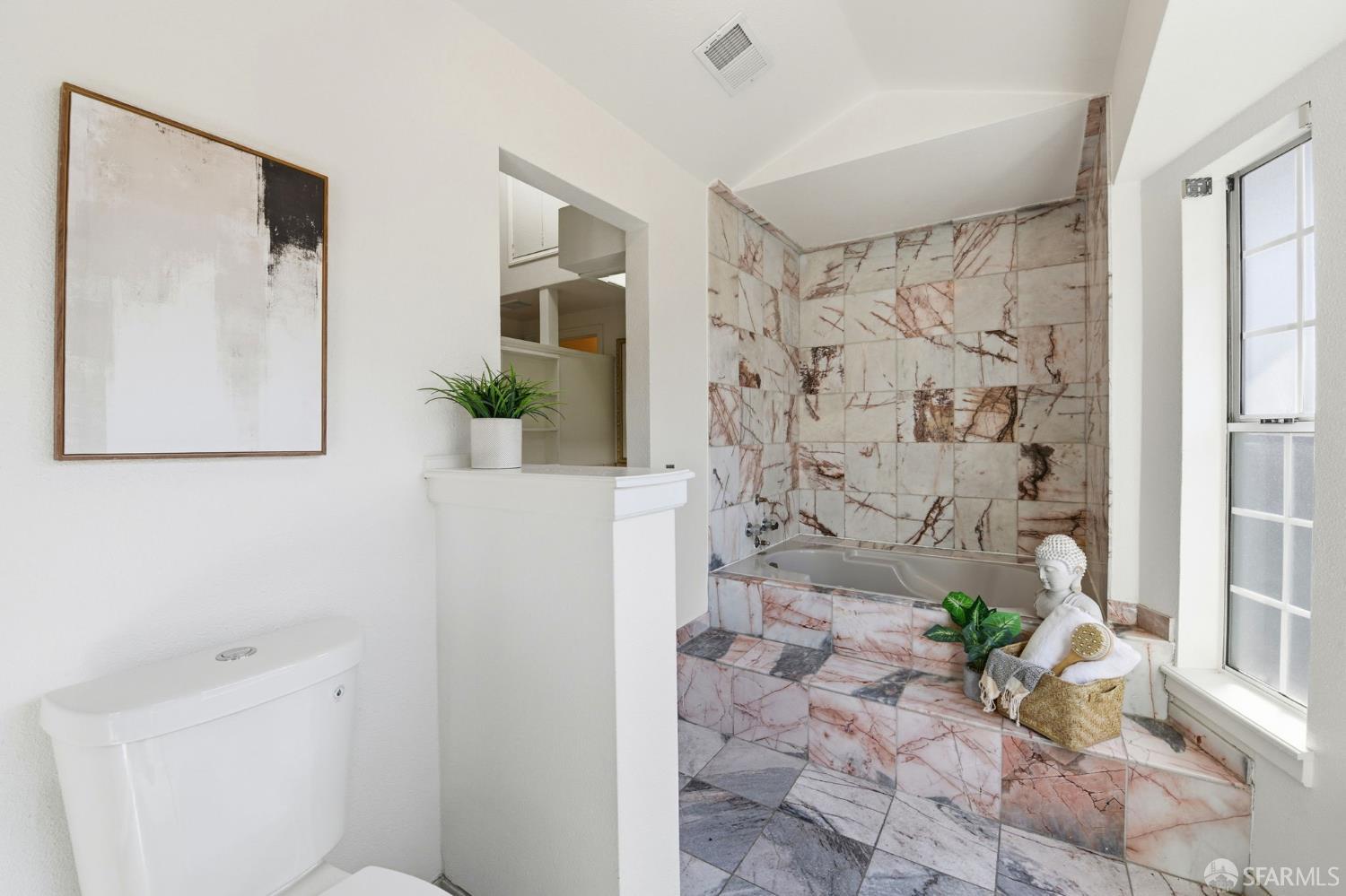 2671 Hawthorne Avenue Hayward, CA 94545 - Photo 14 of 32