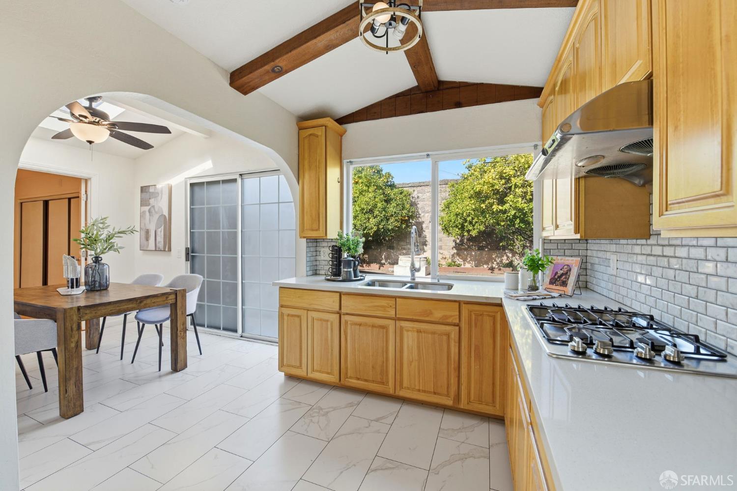 2671 Hawthorne Avenue Hayward, CA 94545 - Photo 19 of 32