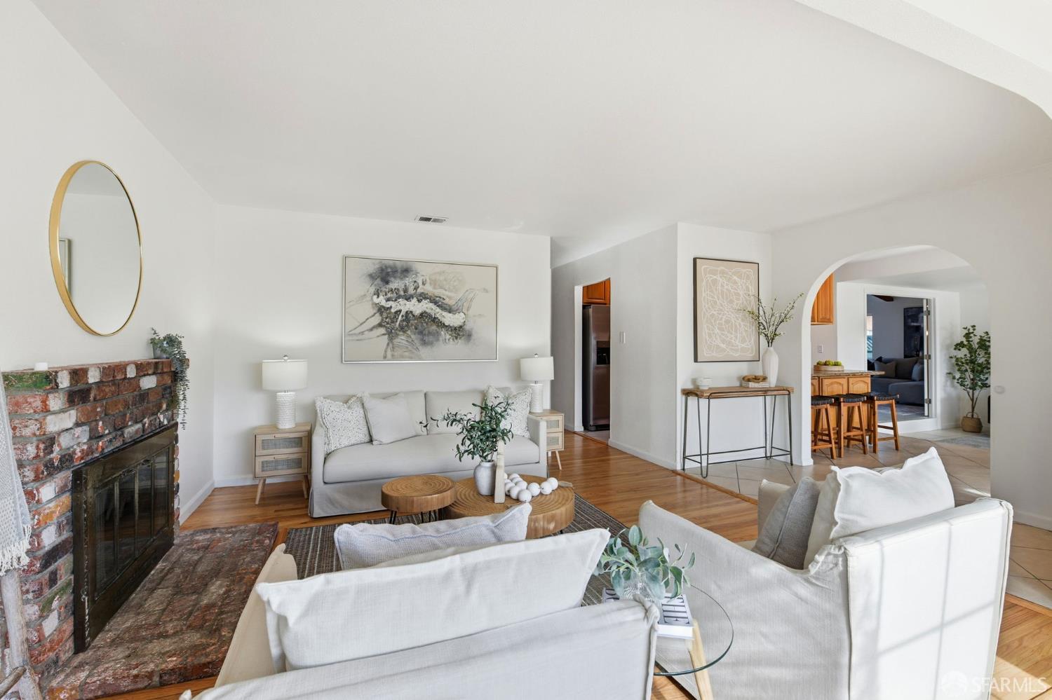 2671 Hawthorne Avenue Hayward, CA 94545 - Photo 3 of 32